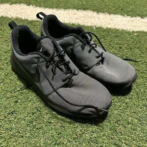 Nike Roshe Run Shoes